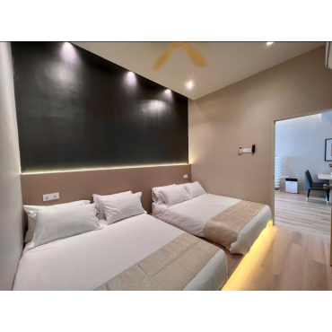 6 Pax Homestay with Selfdrive