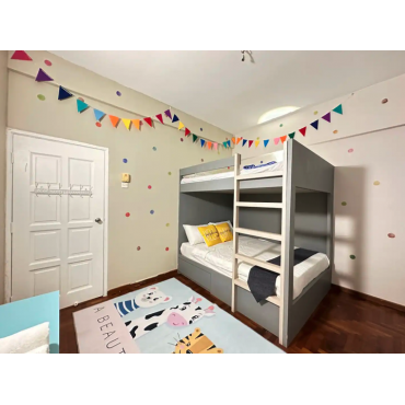 10 Pax Homestay with Selfdrive