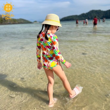 Island Hopping 3 In 1...